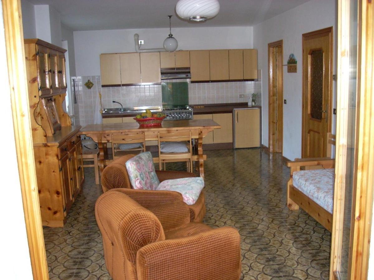 Baita De Ciano Premadio Cameră foto